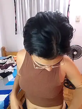 littlemelii online show from 18, 7, 2026