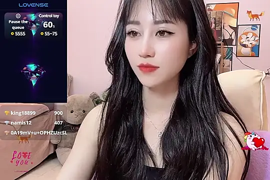 Snapshot of _LLisa_ chatting on 13, 3, 2025 LLisa online show from 13, 3, 2025