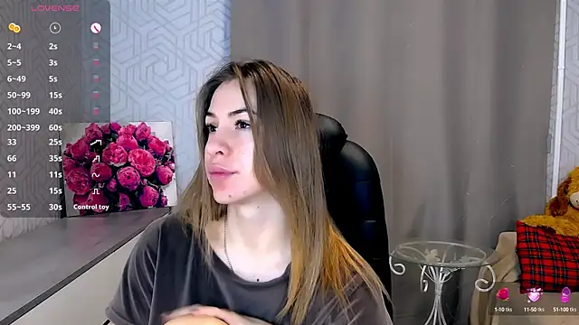 Naughty  Megan online show from 4, 3, 2025