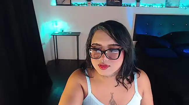 Snapshot of LiaScarlett chatting on 28, 12, 2024 LiaScarlett online show from 28, 12, 2024