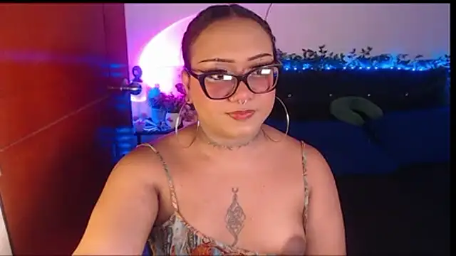 Snapshot of LiaScarlett chatting on 17, 6, 2026 LiaScarlett online show from 17, 6, 2026