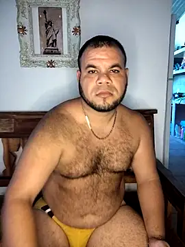 Snapshot of Evert_hairyboy chatting on 14, 9, 2025 Evert hairyboy online show from 14, 9, 2025
