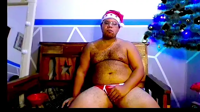 Snapshot of Evert_hairyboy chatting on 18, 12, 2025 Evert hairyboy online show from 18, 12, 2025