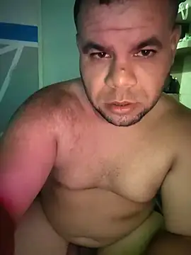 Snapshot of Evert_hairyboy chatting on 2, 6, 2026 Evert hairyboy online show from 2, 6, 2026