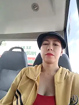 Snapshot of 2HotAsain4u chatting on 5, 2, 2026 2HotAsain4u online show from 5, 2, 2026