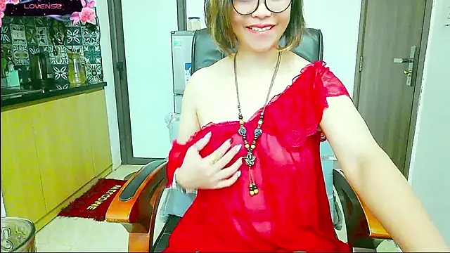 Miu-Le online show from 11, 10, 2025