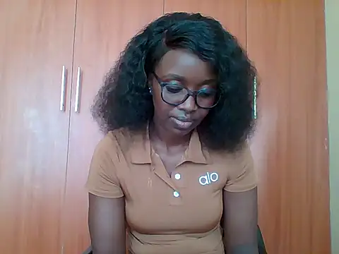 Snapshot of sexy_darleen23 chatting on 25, 6, 2026 sexy darleen23 online show from 25, 6, 2026