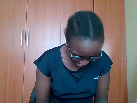 Snapshot of sexy_darleen23 chatting on 27, 6, 2026 sexy darleen23 online show from 27, 6, 2026