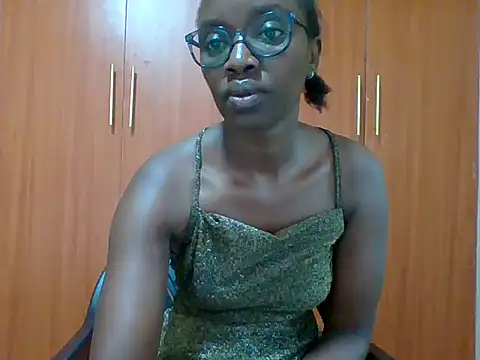 Snapshot of sexy_darleen23 chatting on 29, 6, 2026 sexy darleen23 online show from 29, 6, 2026