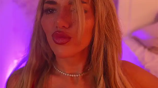 ClaraHazel online show from 9, 1, 2026