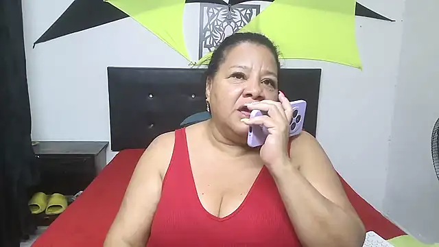 Shanttal0272 online show from 7, 2, 2026