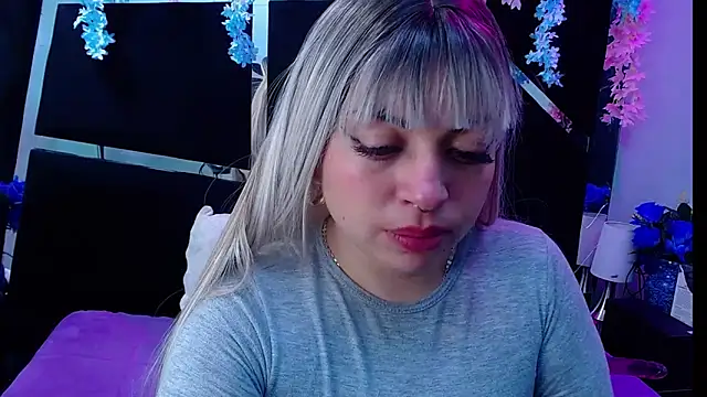 Cocoo Nuth online show from 22, 2, 2025