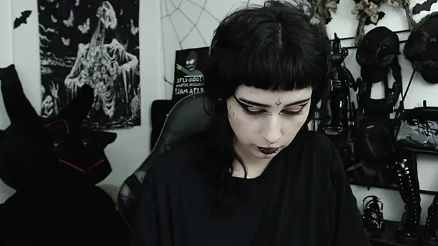 Snapshot of n0sferatus__ chatting on 24, 7, 2026 n0sferatus online show from 24, 7, 2026