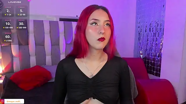 Megan wolf1  online show from 9, 1, 2025