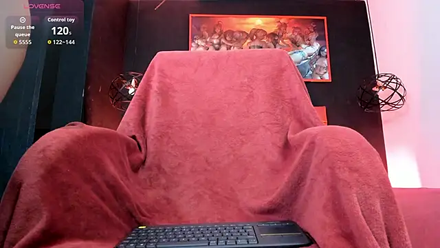 Megan wolf1  online show from 10, 10, 2025