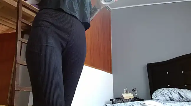 Emilia 1995 online show from 11, 3, 2025