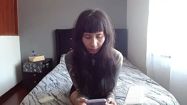 Snapshot of Emilia_1995 chatting on 14, 7, 2026 Emilia 1995 online show from 14, 7, 2026