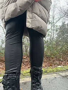 June695  online show from 15, 1, 2025