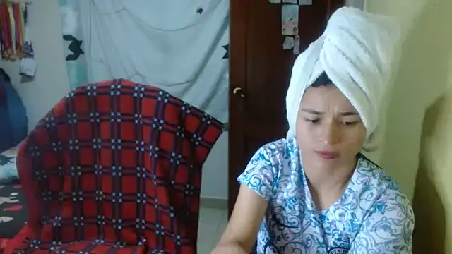 Snapshot of clayre_and_jill chatting on 11, 1, 2026 clayre and jill online show from 11, 1, 2026