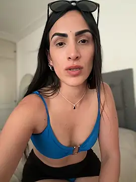 alessandra-a online show from 13, 12, 2025