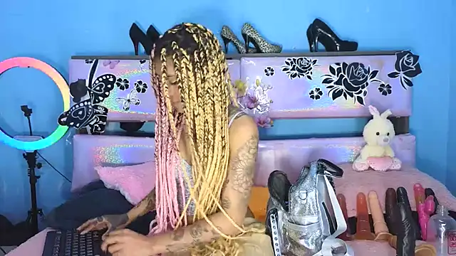 gabbiefoxthx online show from 23, 1, 2025