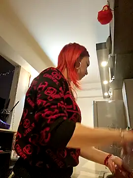 Evadesirex46 online show from 14, 12, 2024