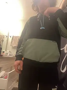 Lilsmokeshow017 online show from 16, 2, 2025