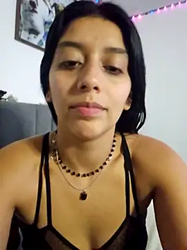 BrittanyDiaz online show from 24, 10, 2025