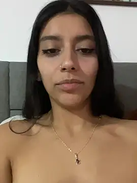 Snapshot of BrittanyDiaz chatting on 5, 7, 2026 BrittanyDiaz online show from 5, 7, 2026