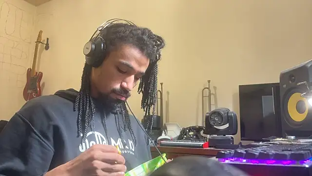 hotcamboy420 online show from 3, 11, 2025