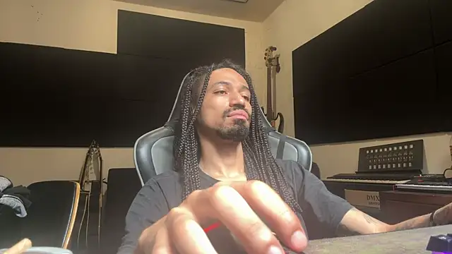 hotcamboy420 online show from 18, 3, 2026