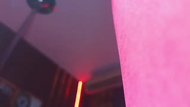 alissa4blonde online show from 4, 12, 2025