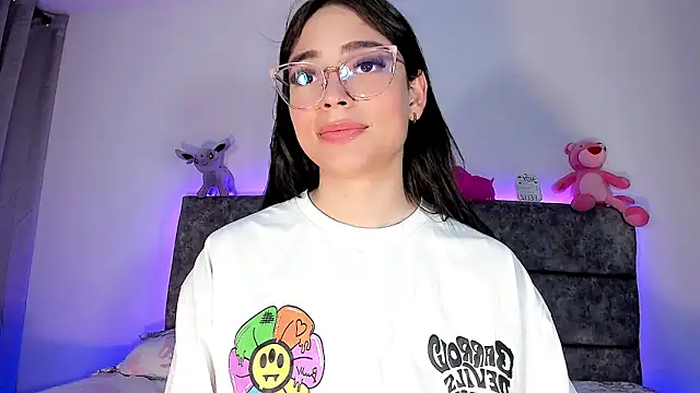 Valentina Alba online show from 6, 12, 2024