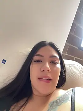 Latina vanessa online show from 22, 3, 2026