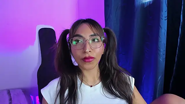 Snapshot of Leticia_brownn1 chatting on 20, 2, 2025 Leticia brownn1 online show from 20, 2, 2025