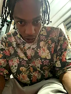 Larry-n-clouds online show from 25, 11, 2025