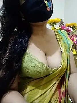 Snapshot of Ameera19 chatting on 14, 7, 2026 Ameera19 online show from 14, 7, 2026