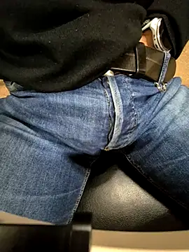 alessandroman2114 online show from 22, 12, 2025