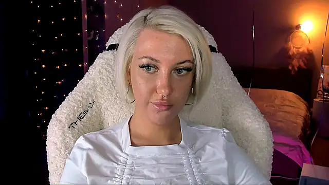 tykioty Miley online show from 14, 12, 2024