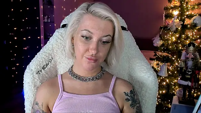 tykioty Miley online show from 25, 12, 2024