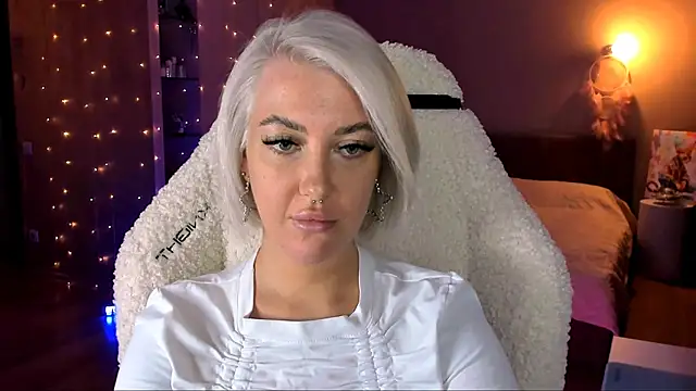 tykioty Miley online show from 24, 1, 2025