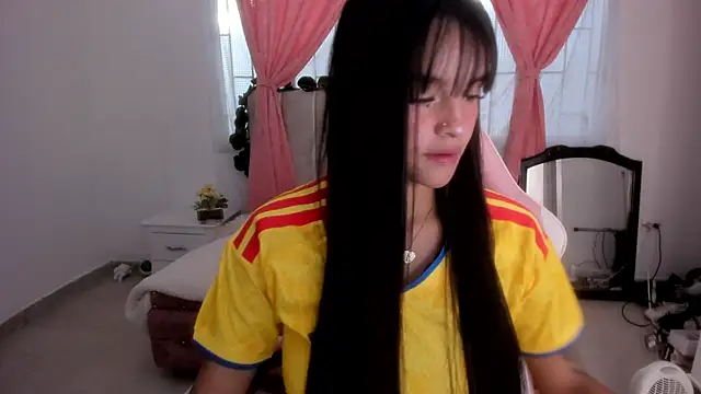 keiilaa online show from 17, 6, 2026