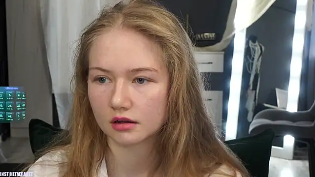 Snapshot of Alexandra_Demore chatting on 6, 6, 2026 Alexandra Demore online show from 6, 6, 2026