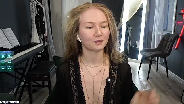 Snapshot of Alexandra_Demore chatting on 7, 6, 2026 Alexandra Demore online show from 7, 6, 2026