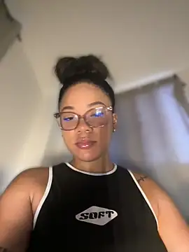 Snapshot of ashley_Tompson1 chatting on 15, 7, 2026 ashley Tompson1 online show from 15, 7, 2026