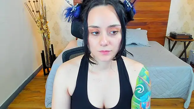 KatherineBond online show from 24, 12, 2024