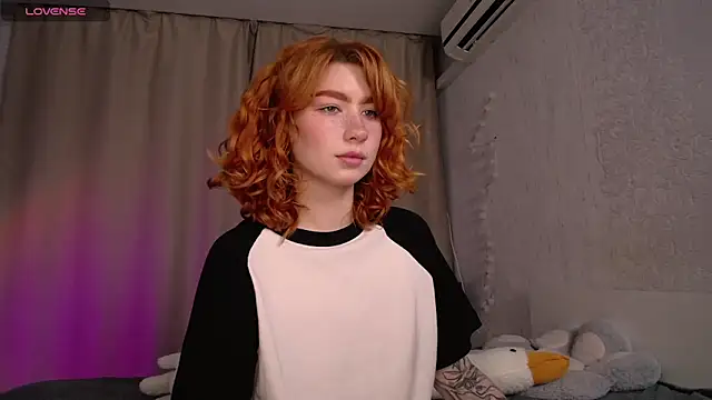 Evaa Moonn  online show from 13, 10, 2025