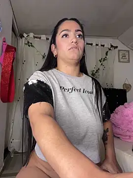 JazminTaylor online show from 11, 3, 2025