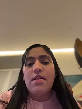 JazminTaylor online show from 27, 2, 2026