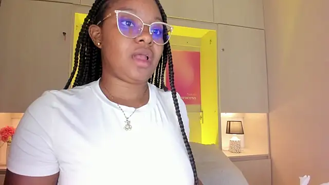 tamaraa smiith online show from 16, 3, 2026